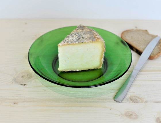Fromage tomme de brebis bio & locale