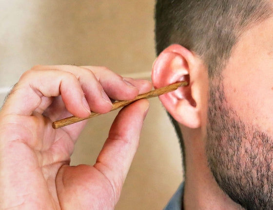 Cure-oreilles (Oriculi) en bois Lamazuna