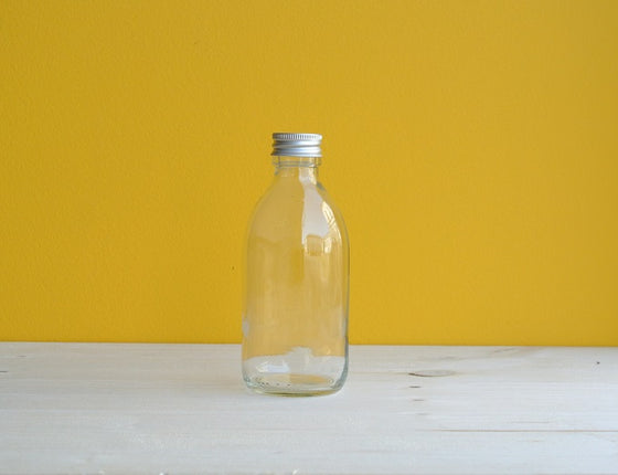 Flacon en verre transparent 250 ml