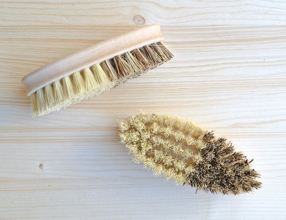 Brosse à légumes en bois