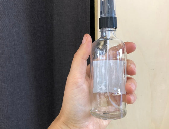 Flacon vaporisateur spray en verre transparent 100 ml